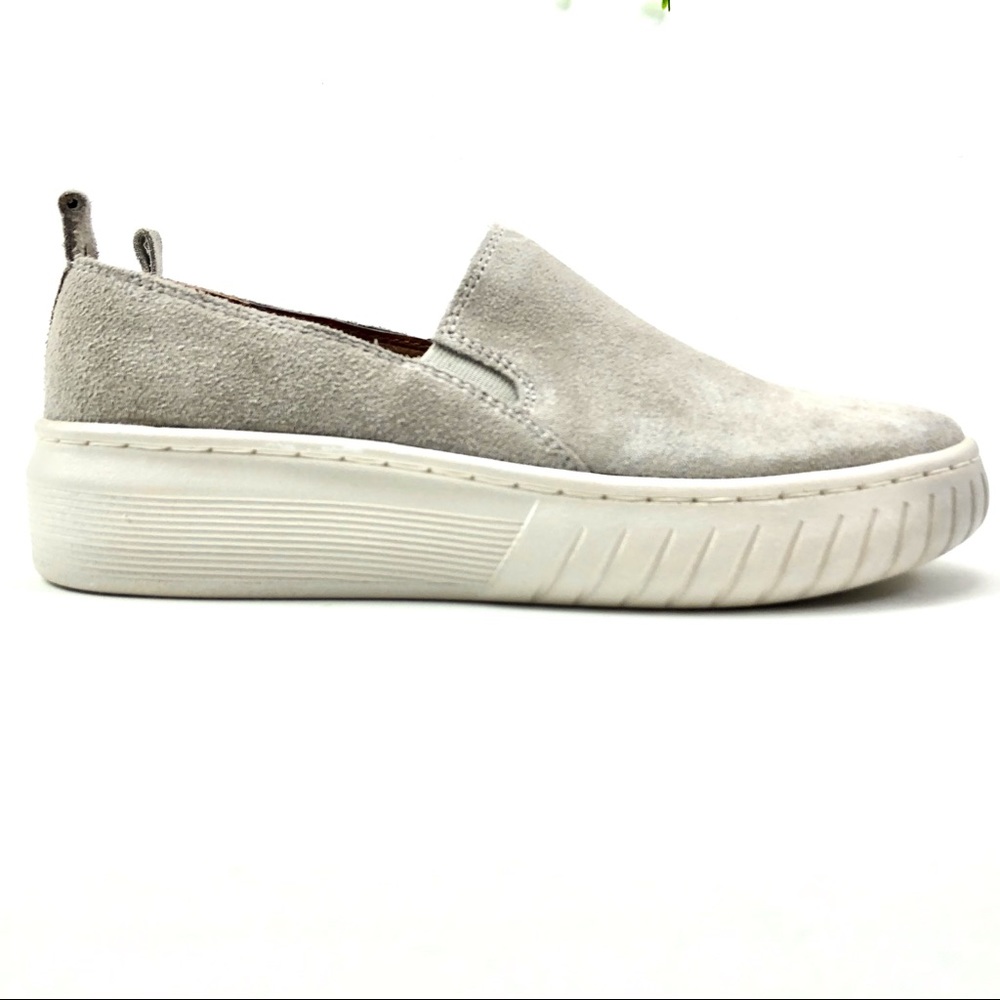 NEW Sofft Piper Suede Slip-On Platform Sneaker